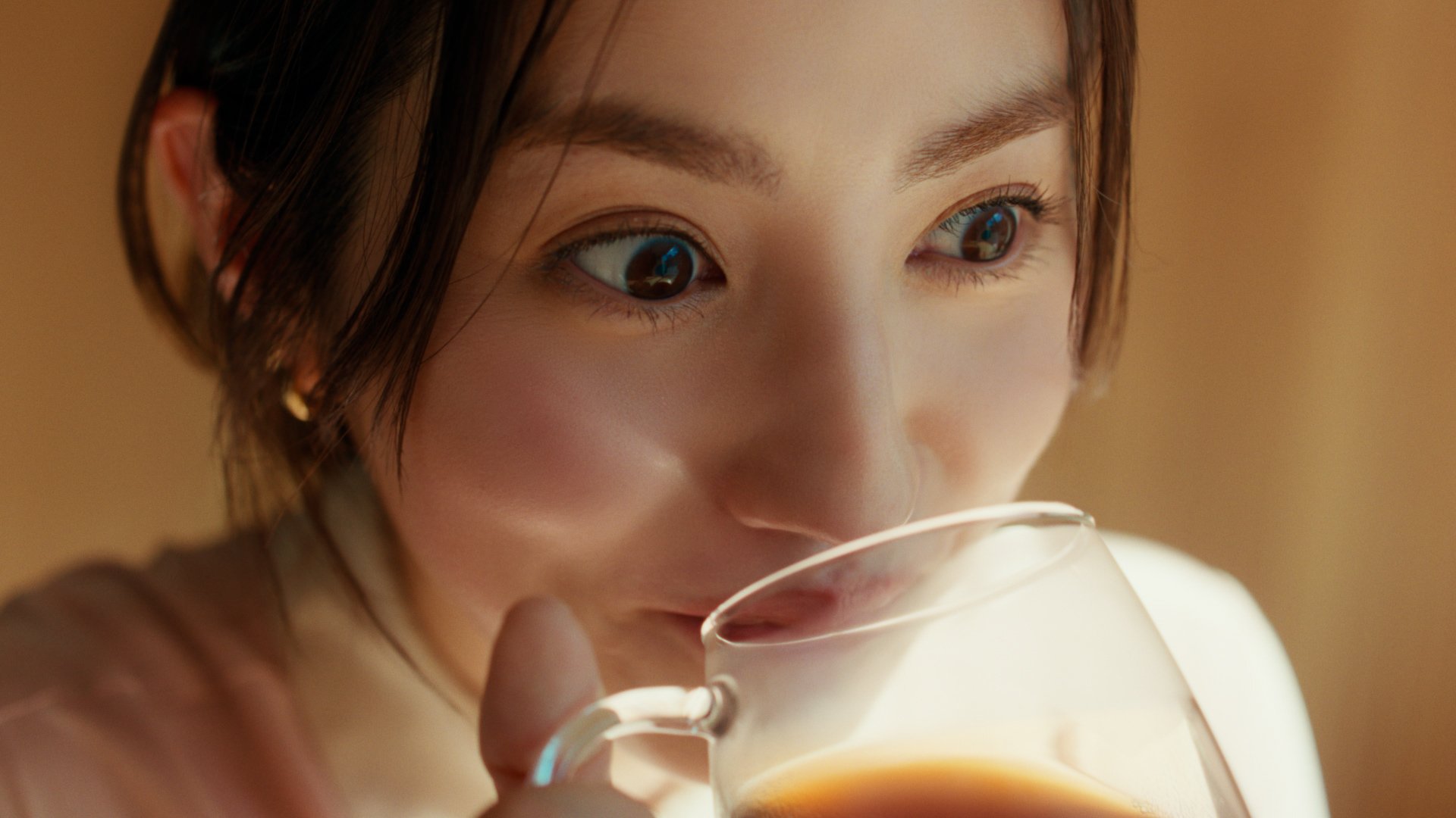 モンカフェ　「あっと驚くモンカフェ」篇 15